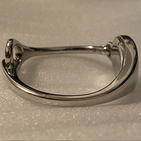 WILL REPLACE BATTERY! - GUCCI 103 Mini Ladies Watch - Picture 6 of 7